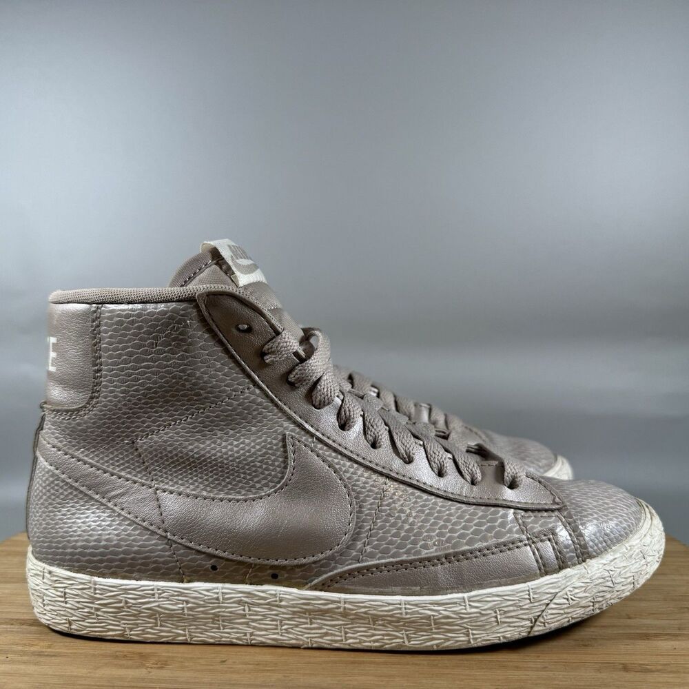 Nike Blazer Mid Women’s 6 Beige‎ Leather Snakeskin Premium Sneakers 685225-100